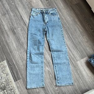 Boyfriend jeans